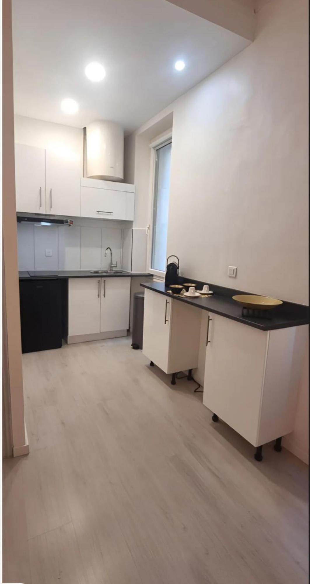 Appartement Cosy Moderne Calme Hyper Centre Gare Sncf Nice Exteriör bild